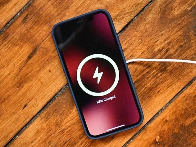 石门苹果手机维修分享iPhone 12可以随便充电吗 